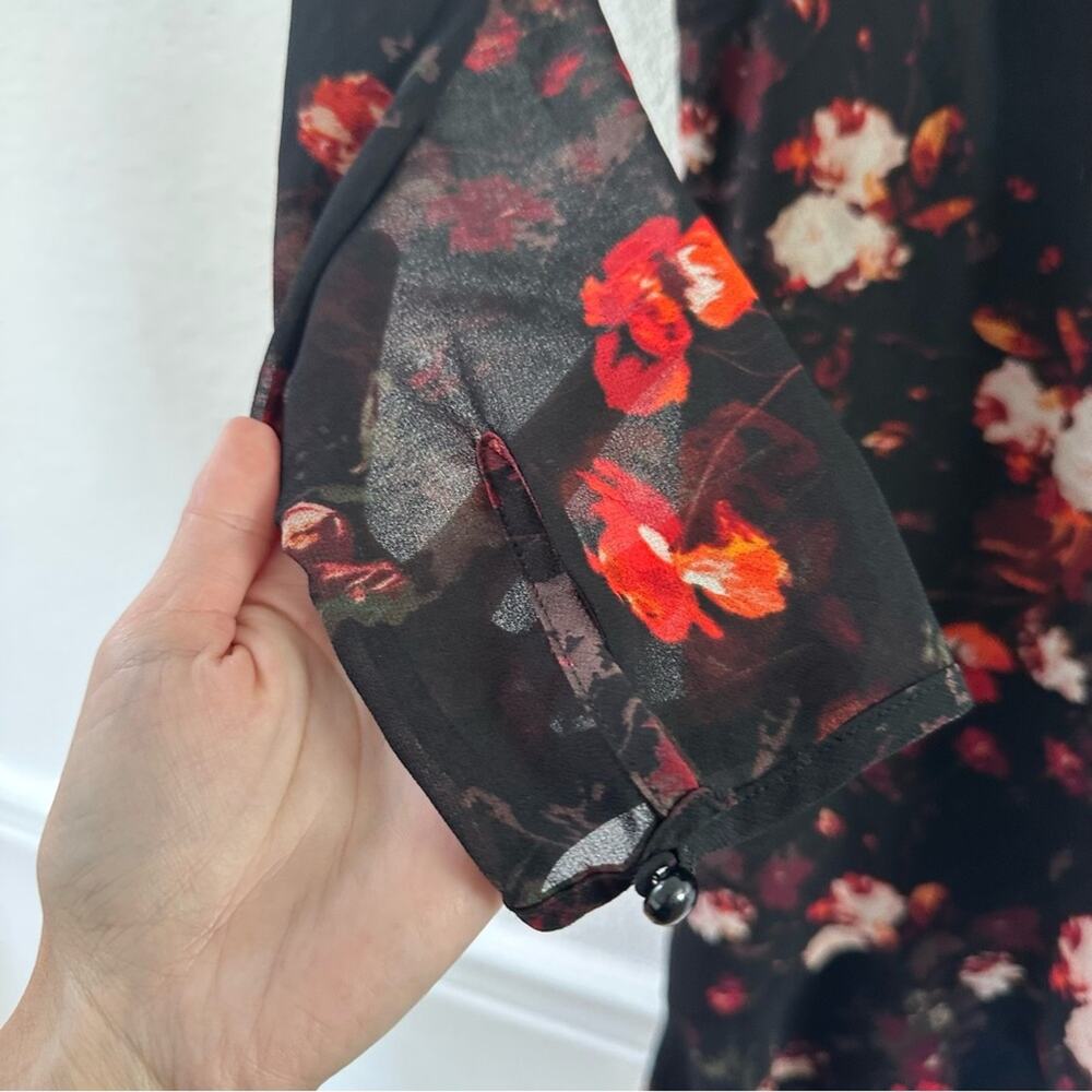 Aritzia Wilfred Louise Floral Wrap Dress Size Medium - Picture 6 of 7
